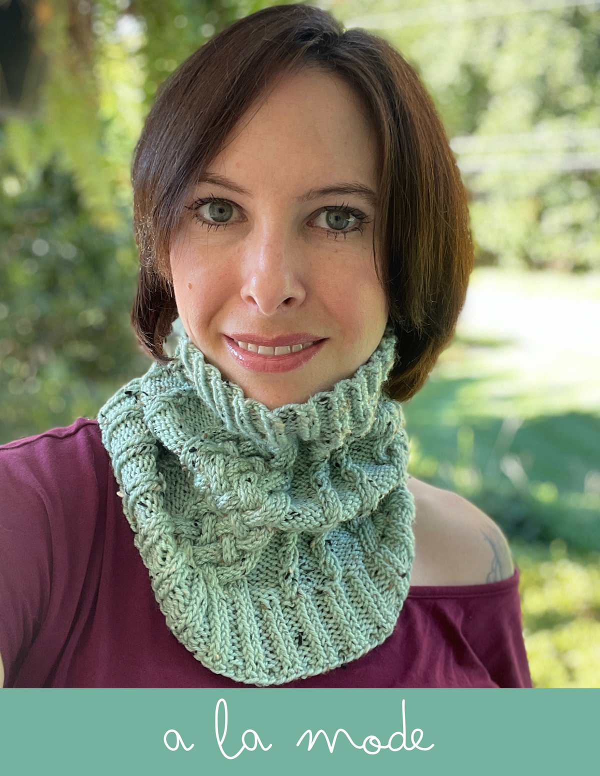 a la Mode Cowl Pattern